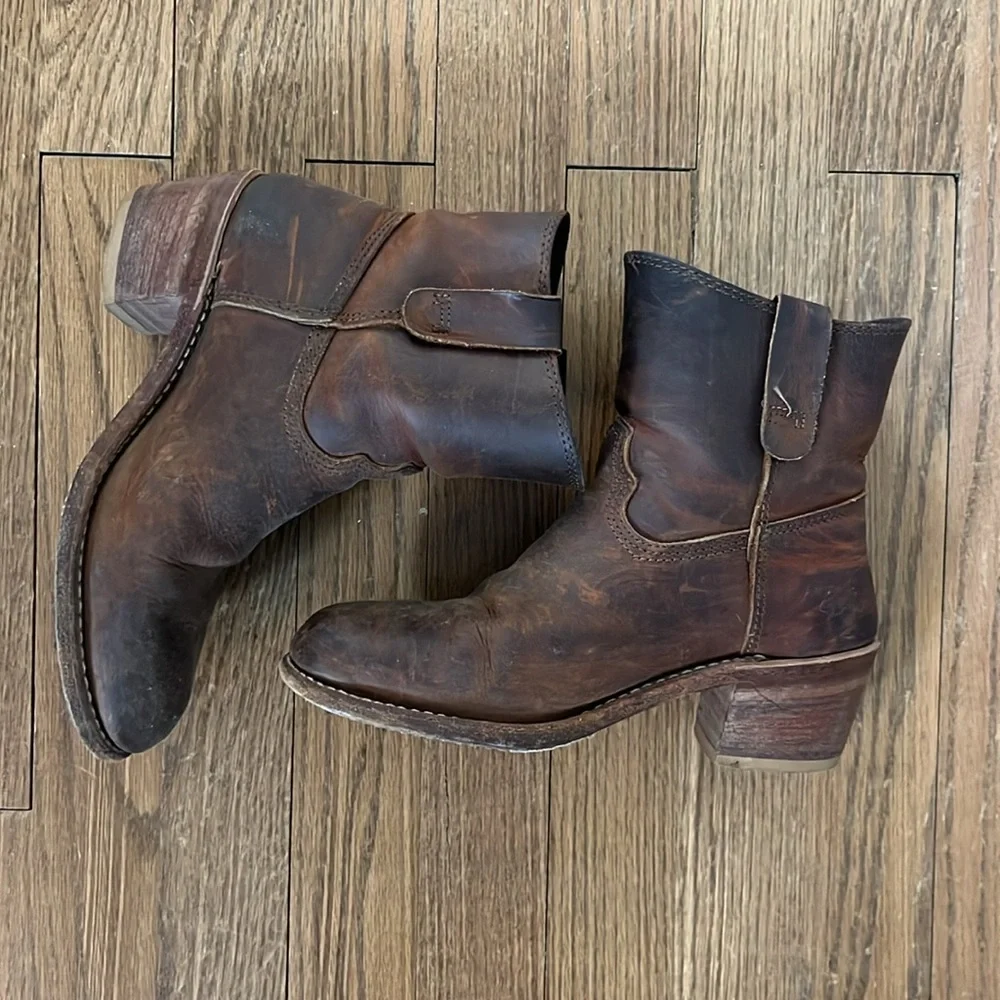 Red Wing Boots - Picture 2 of 3